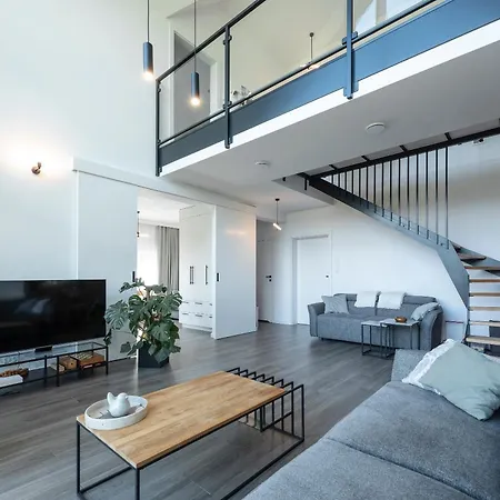 Sunny Slope - W Gorach Na Wylacznosc